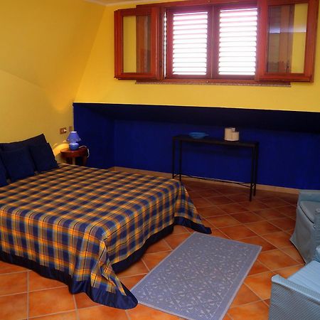 Bb Doliahouse Acomodação com café da manhã Dolianova Quarto foto